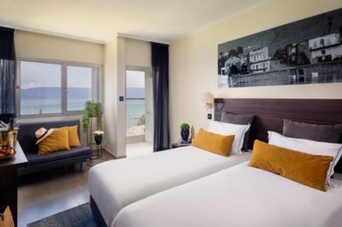 לייקהאוס-חדר לפני