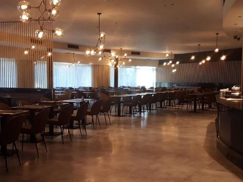 לייקהאוס-מסעדה